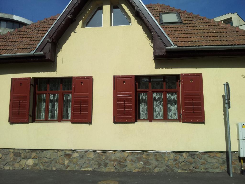 Roza Gazde/Camere de închiriat Brașov