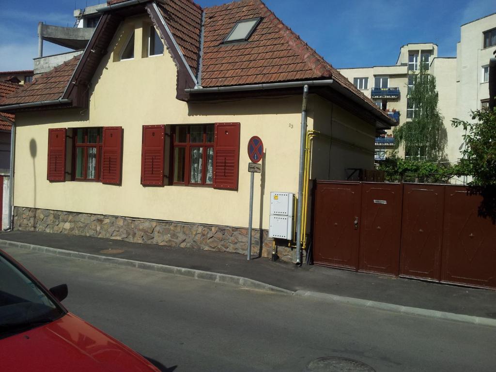 Roza Brașov